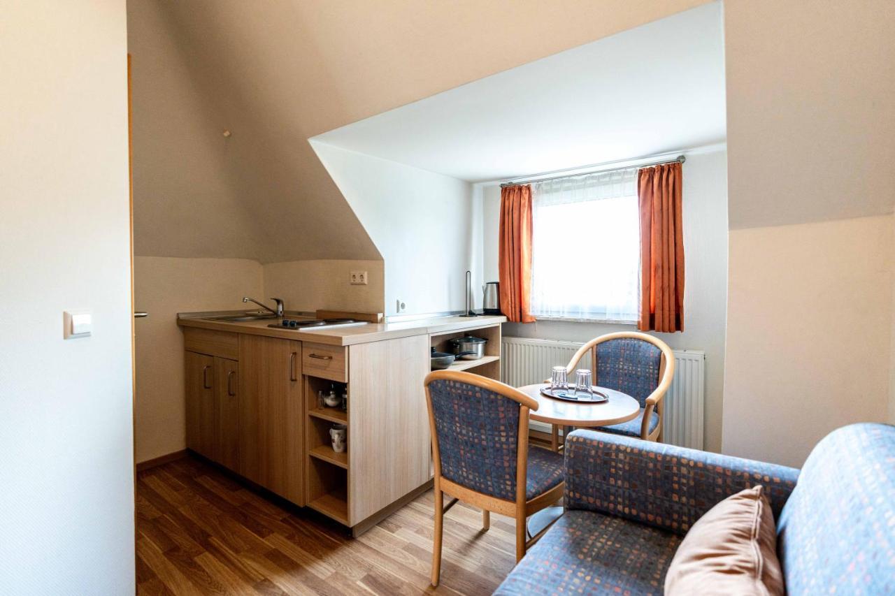 Hotel Am Roemerplatz 乌尔姆 外观 照片