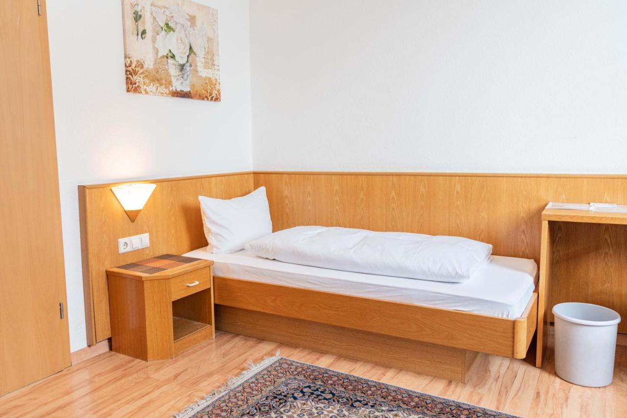 Hotel Am Roemerplatz 乌尔姆 外观 照片