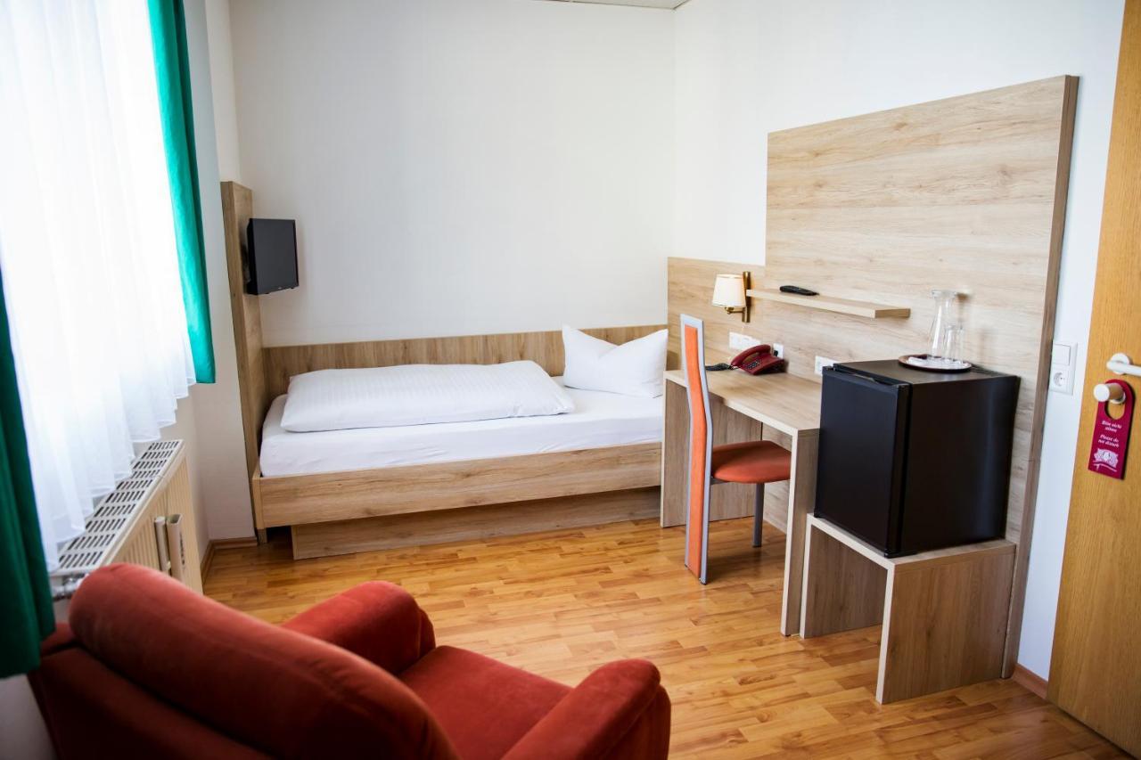 Hotel Am Roemerplatz 乌尔姆 外观 照片